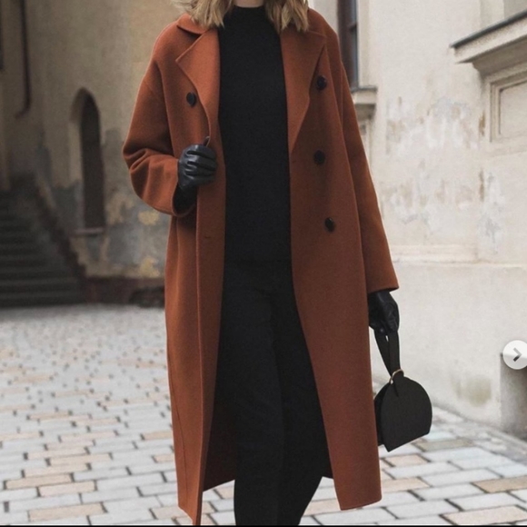 Riley Wool Overcoat in Rust - Picture 4 of 9